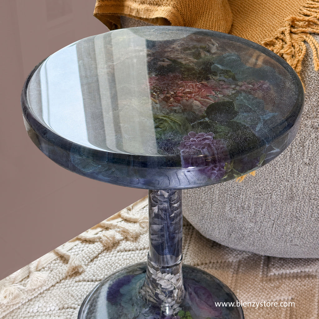 Flora Table