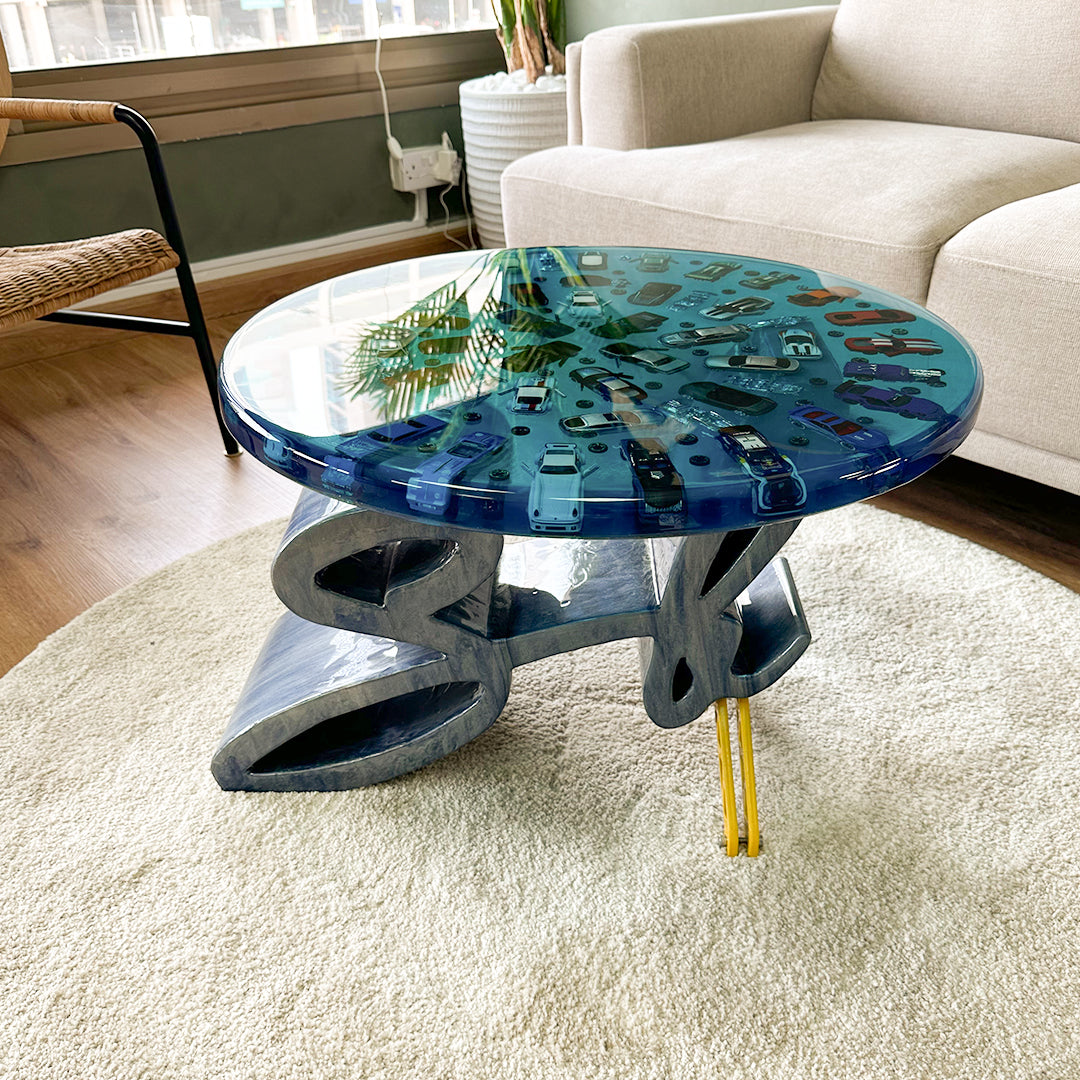 Blenzy Custom Table