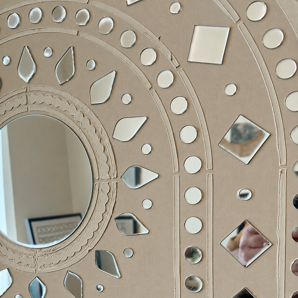 Mirrored Heritage Arch