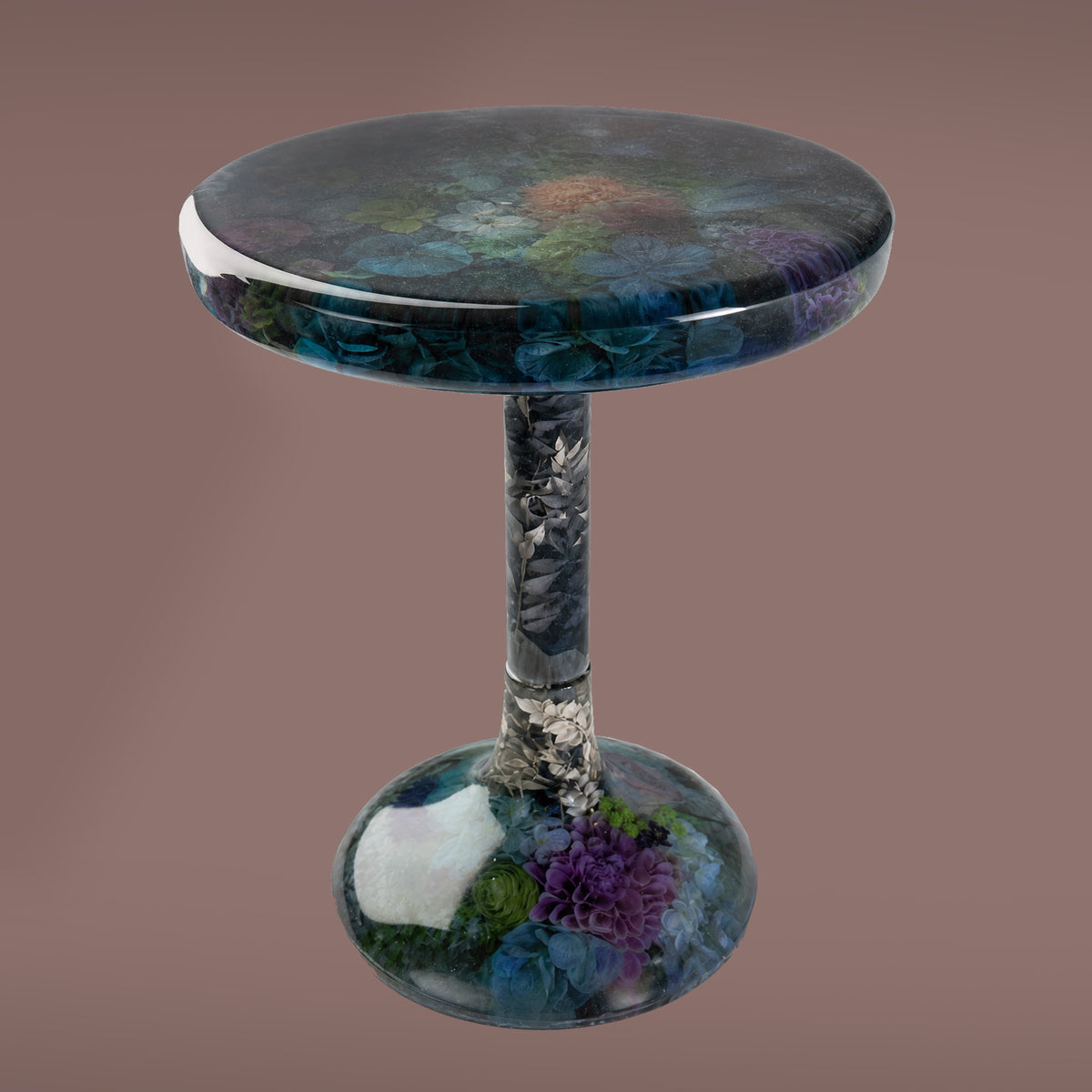 Flora Table